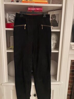 Size 10 Danier Black suede leather with gold coloured hardware